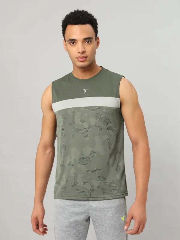Men Jacquard Slim Fit Crew Neck Innerwear Vest with VENTMESH - Image 4