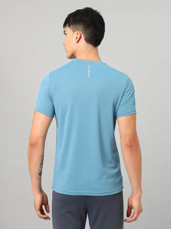 Men Printed Slim Fit Crew Neck T-shirt with TECHNO COOL+ - Image 3