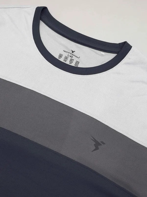 Men Colorblock Slim Fit Crew Neck T-shirt with MATPIQ - Image 9