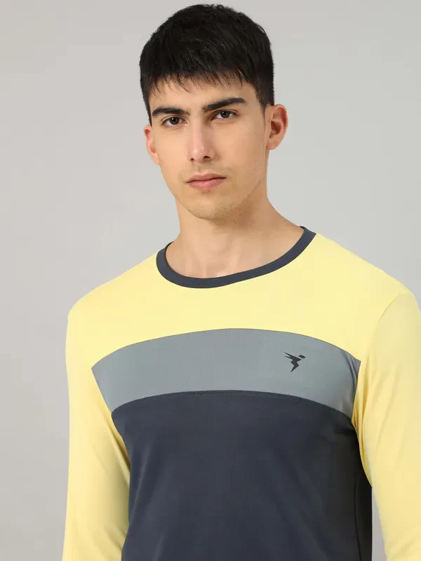 Men Colorblock Slim Fit Crew Neck T-shirt with MATPIQ - Image 6
