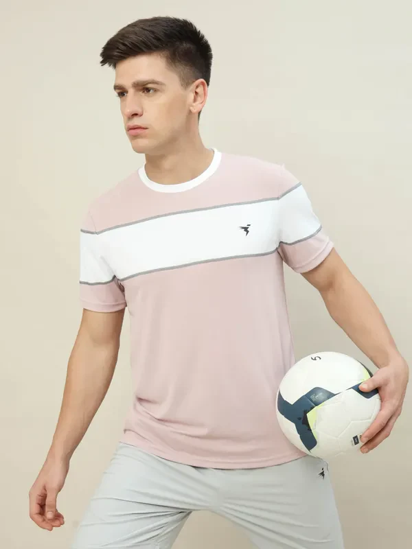 Men Colorblock Slim Fit Crew Neck T-shirt with TECHNO COOL+