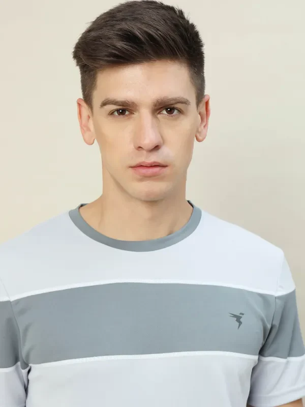 Men Colorblock Slim Fit Crew Neck T-shirt with TECHNO COOL+ - Image 6