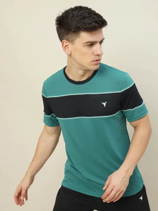 Men Colorblock Slim Fit Crew Neck T-shirt with TECHNO COOL+ - Image 3