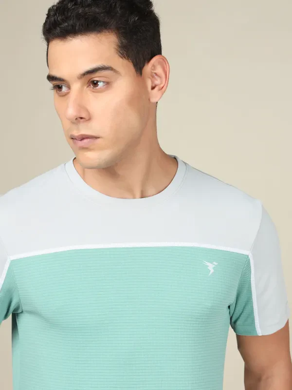 Men Colorblock Slim Fit Crew Neck T-shirt with TECHNO COOL+ - Image 6