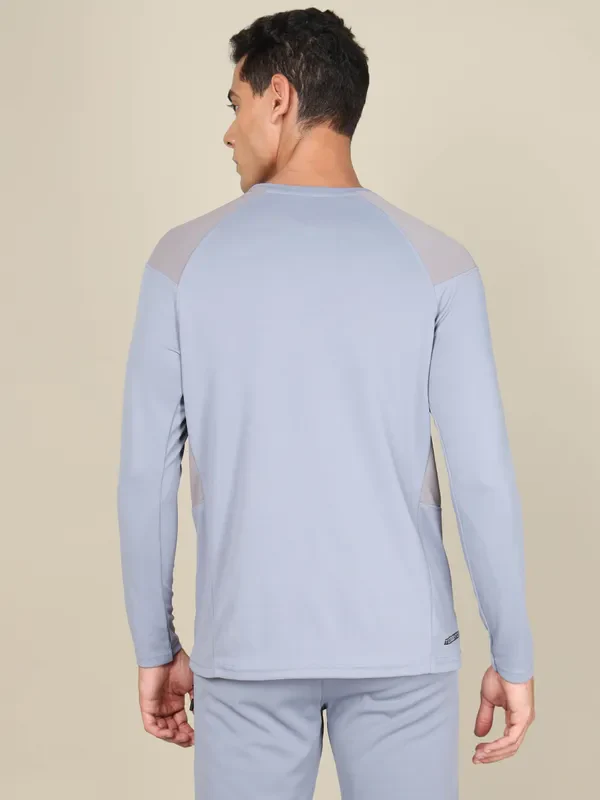 Men Colorblock Slim Fit Crew Neck T-shirt with TECHNO COOL+ - Image 2