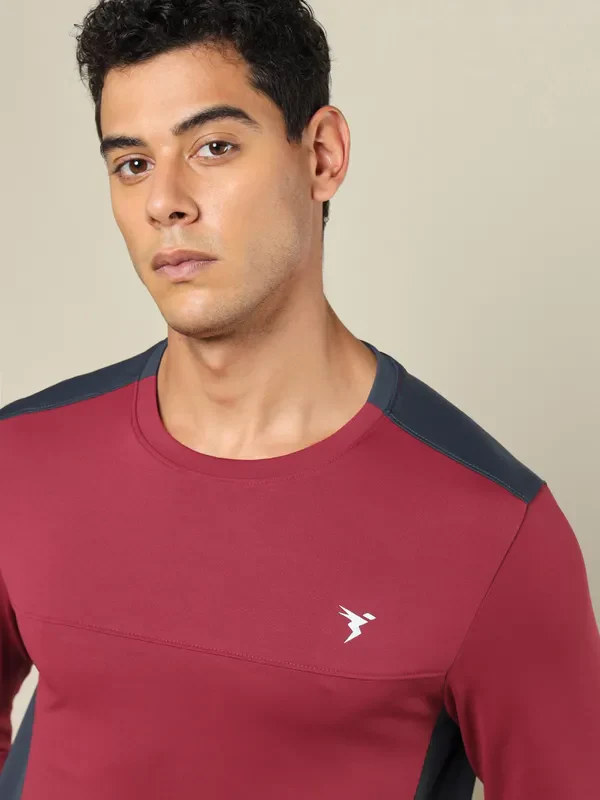 Men Colorblock Slim Fit Crew Neck T-shirt with TECHNO COOL+ - Image 6