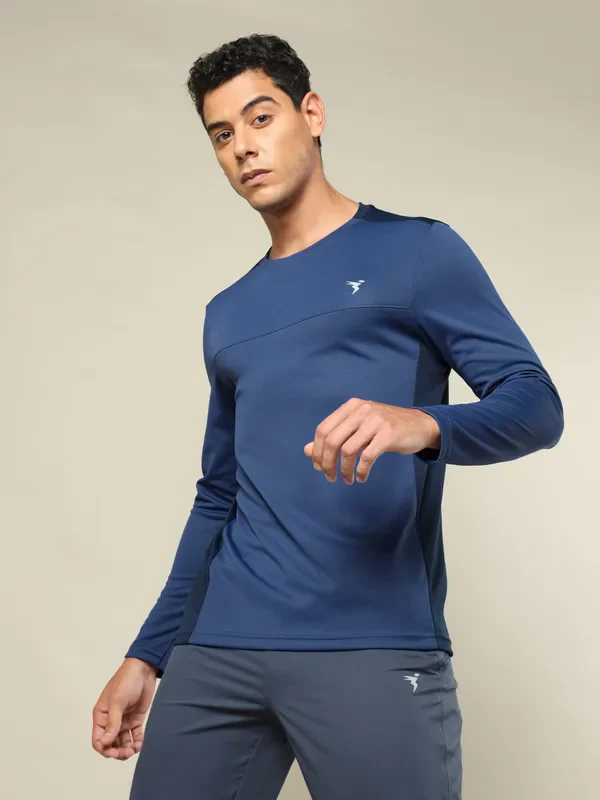 Men Colorblock Slim Fit Crew Neck T-shirt with TECHNO COOL+