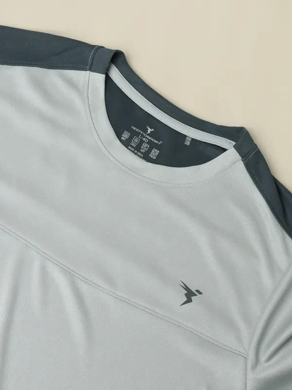 Men Colorblock Slim Fit Crew Neck T-shirt with TECHNO COOL+ - Image 8