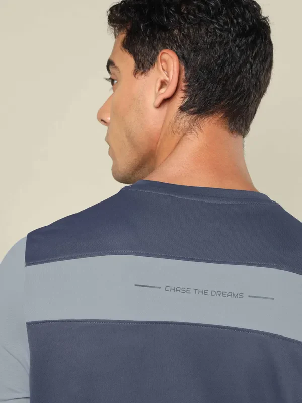 Men Colorblock Slim Fit Crew Neck T-shirt with TECHNO COOL+ - Image 7