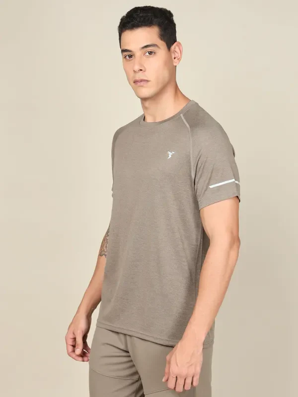 Men Melange Slim Fit Crew Neck T-shirt with DOUBLECOOL - Image 4