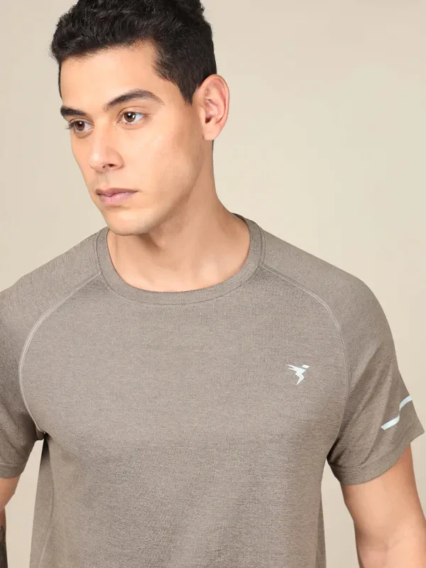 Men Melange Slim Fit Crew Neck T-shirt with DOUBLECOOL - Image 6