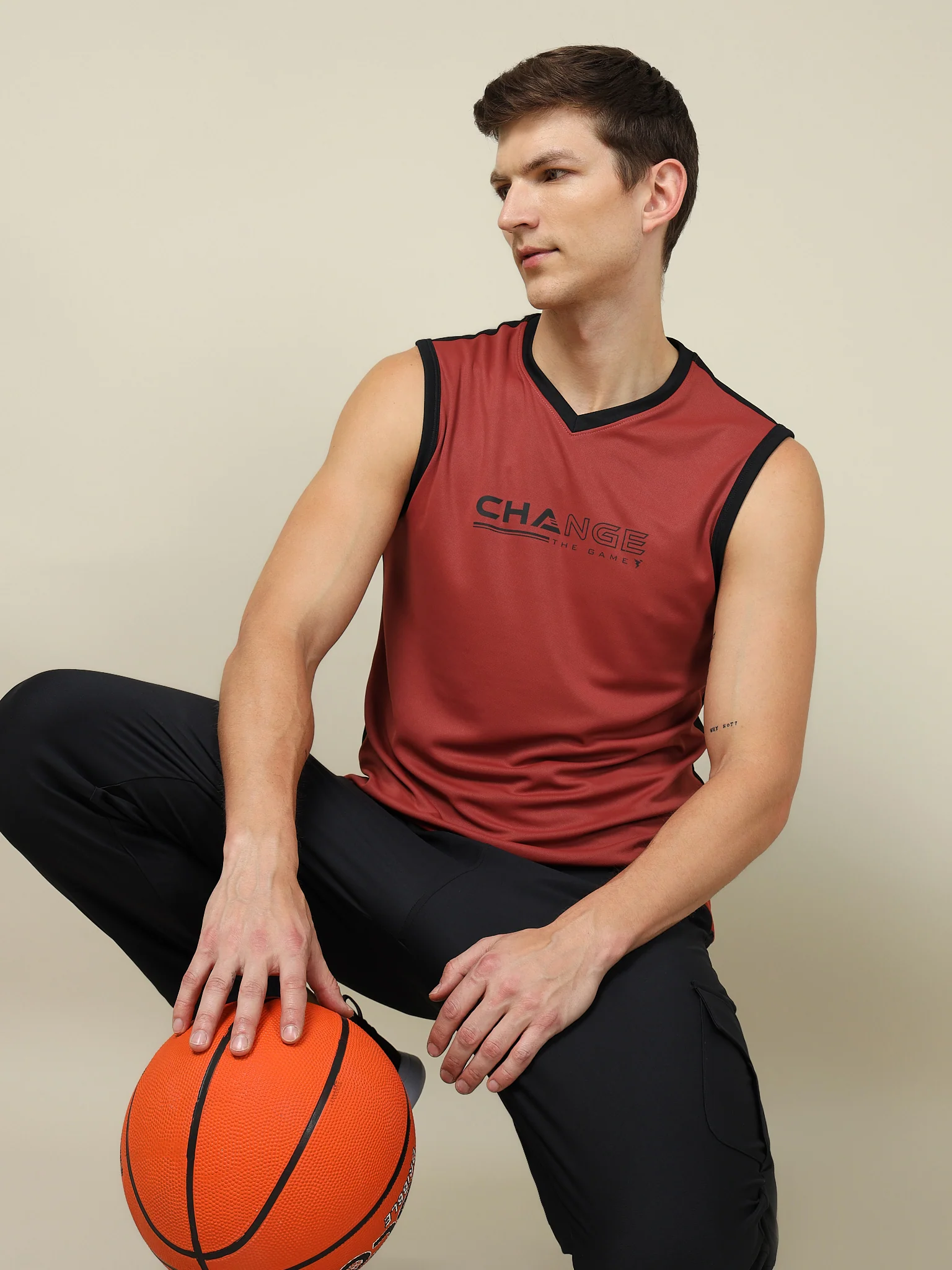 Men Solid Slim Fit V Neck Sleeveless T-shirt with TECHNO COOL + - Image 2