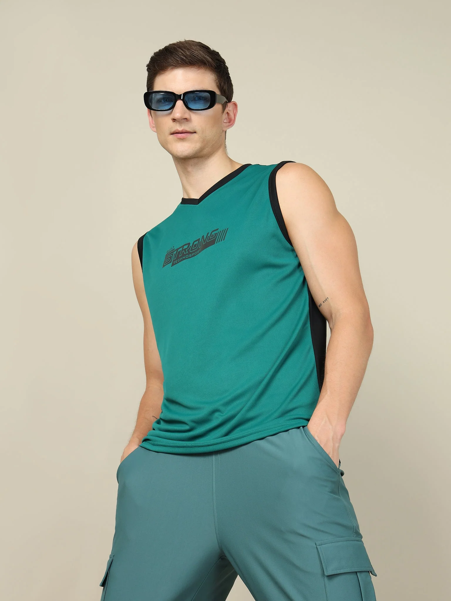 Men Solid Slim Fit V Neck Sleeveless T-shirt with TECHNO COOL + - Image 3