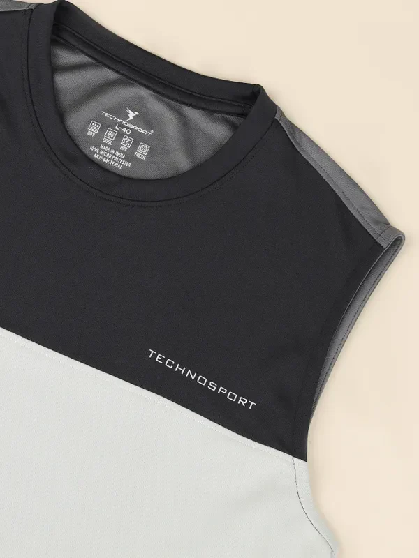 Men Colorblock Slim Fit Crew Neck Innerwear Vest with TECHNO COOL+ - Image 7