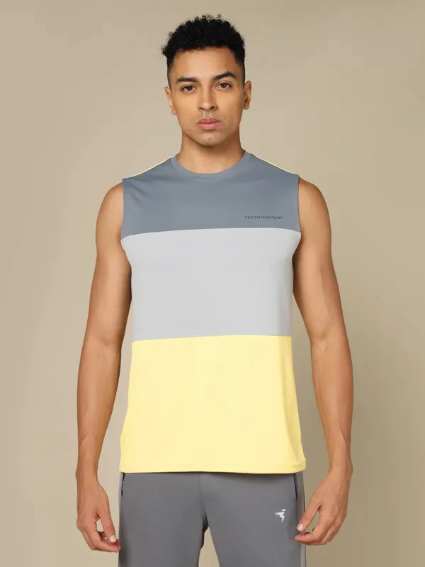 Men Colorblock Slim Fit Crew Neck Innerwear Vest with TECHNO COOL+