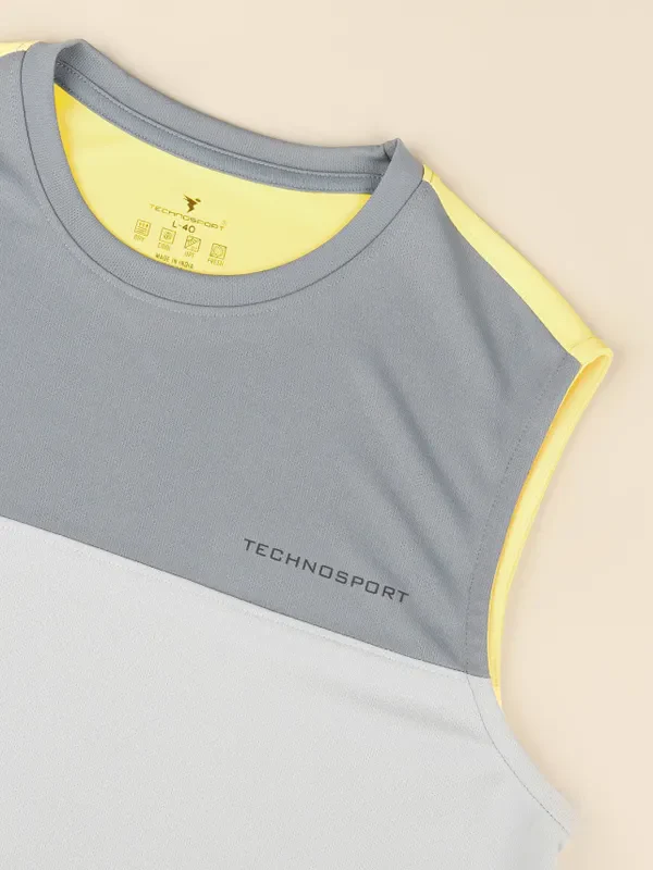 Men Colorblock Slim Fit Crew Neck Innerwear Vest with TECHNO COOL+ - Image 7