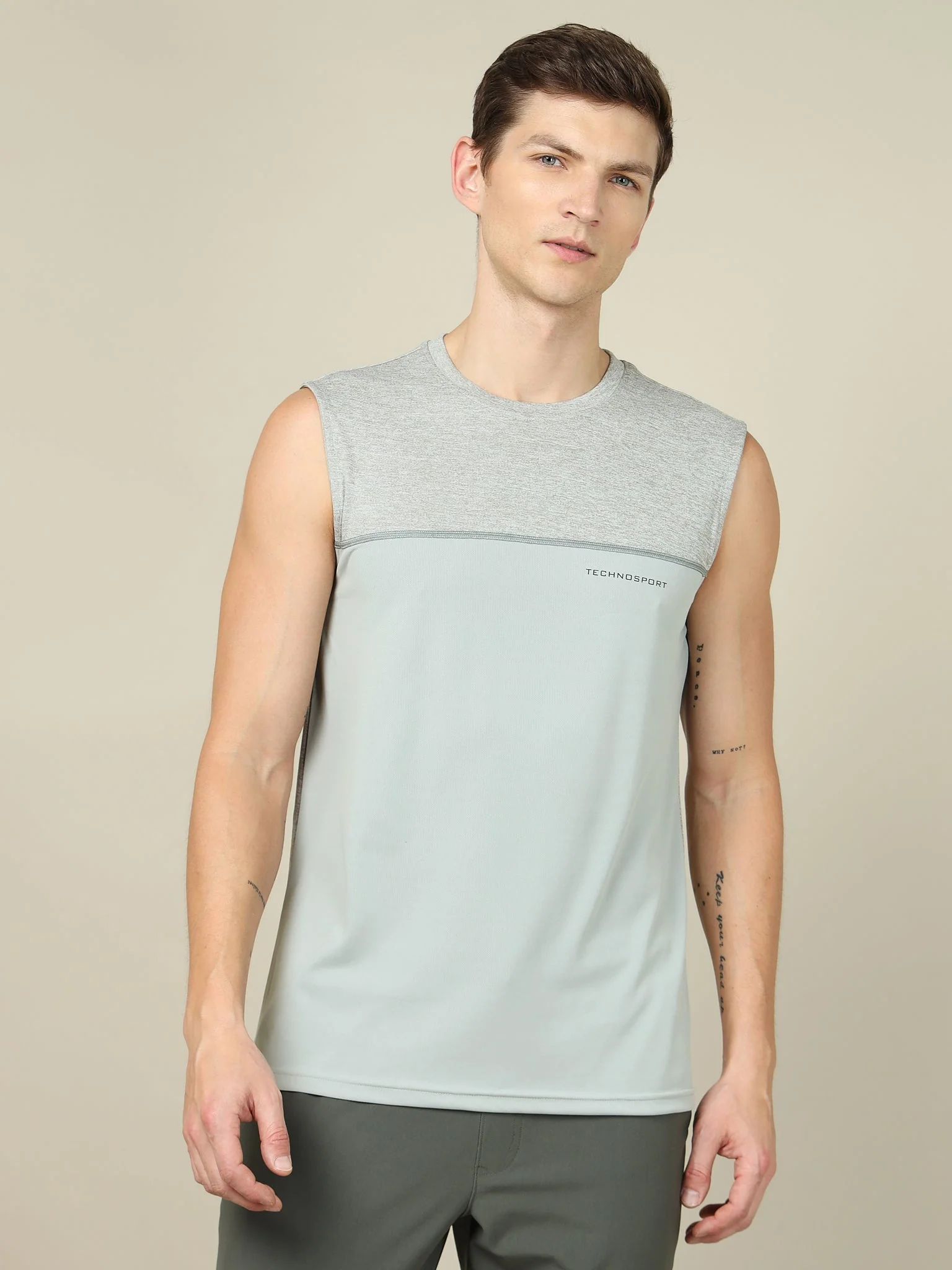 Men Colorblock Slim Fit Crew Neck Innerwear Vest with TECHNO COOL+ - Image 9
