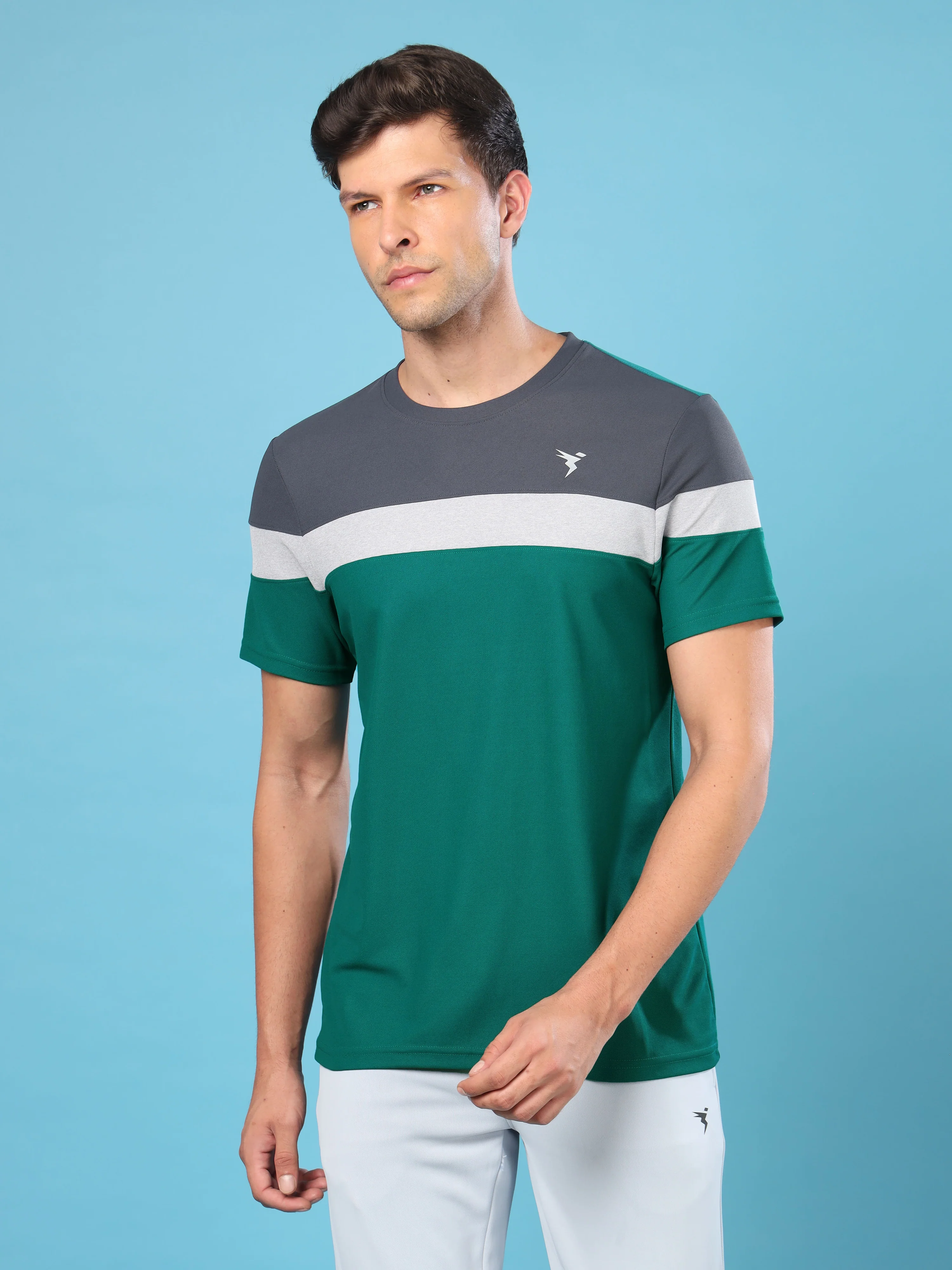 Men Colorblock Slim Fit Crew Neck T-shirt with MATPIQ - Image 2