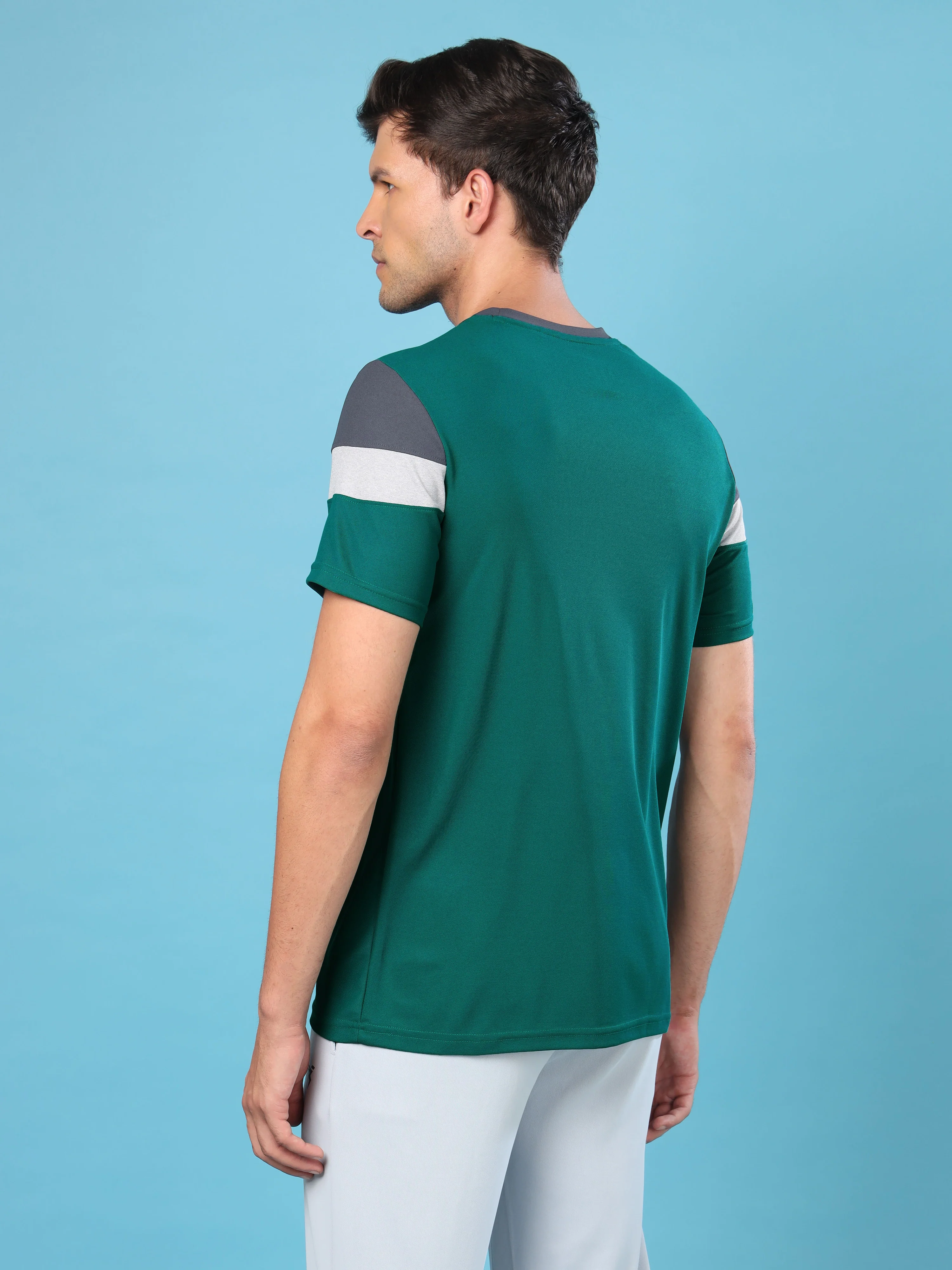 Men Colorblock Slim Fit Crew Neck T-shirt with MATPIQ - Image 3
