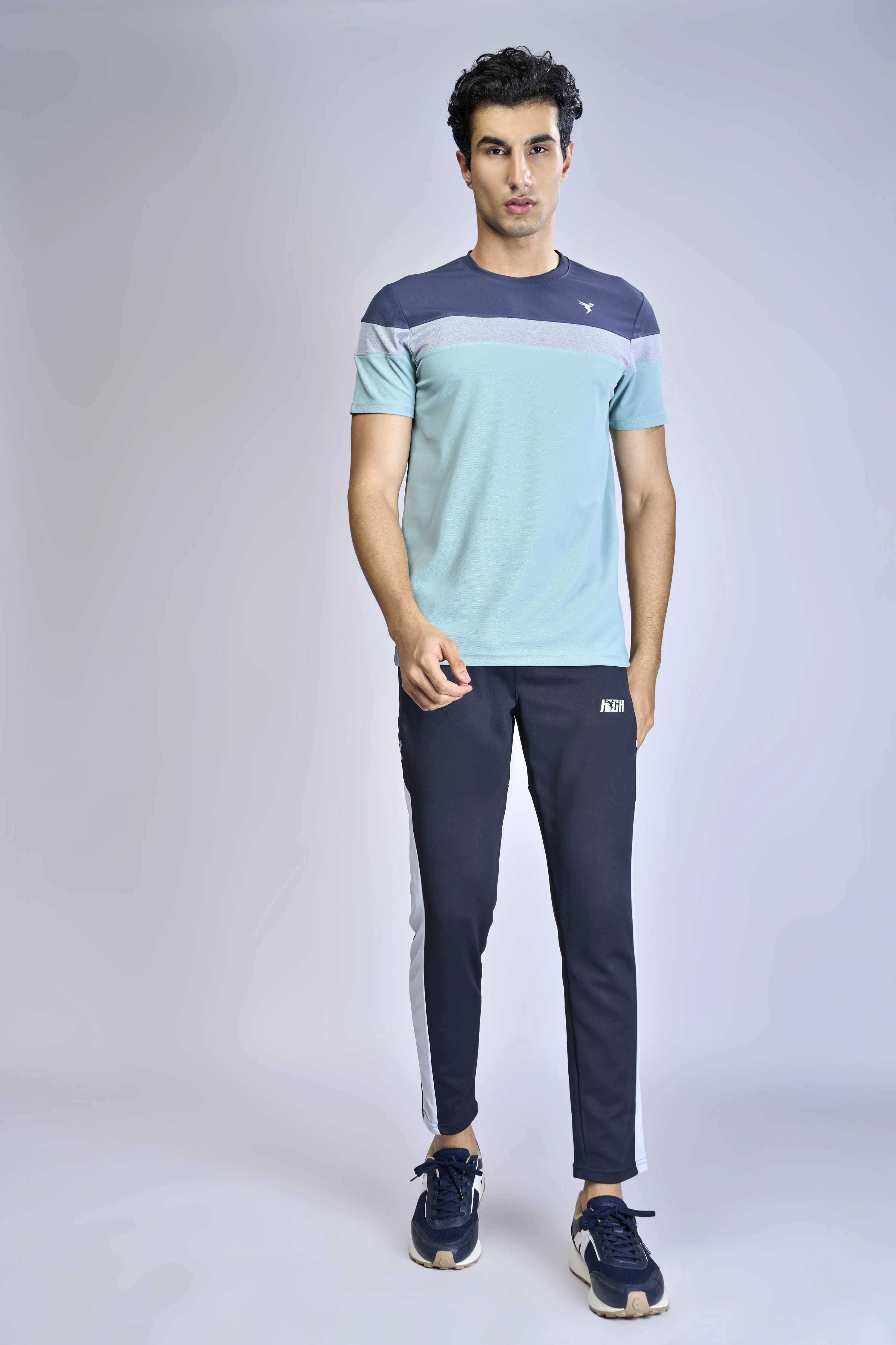 Men Colorblock Slim Fit Crew Neck T-shirt with MATPIQ - Image 4