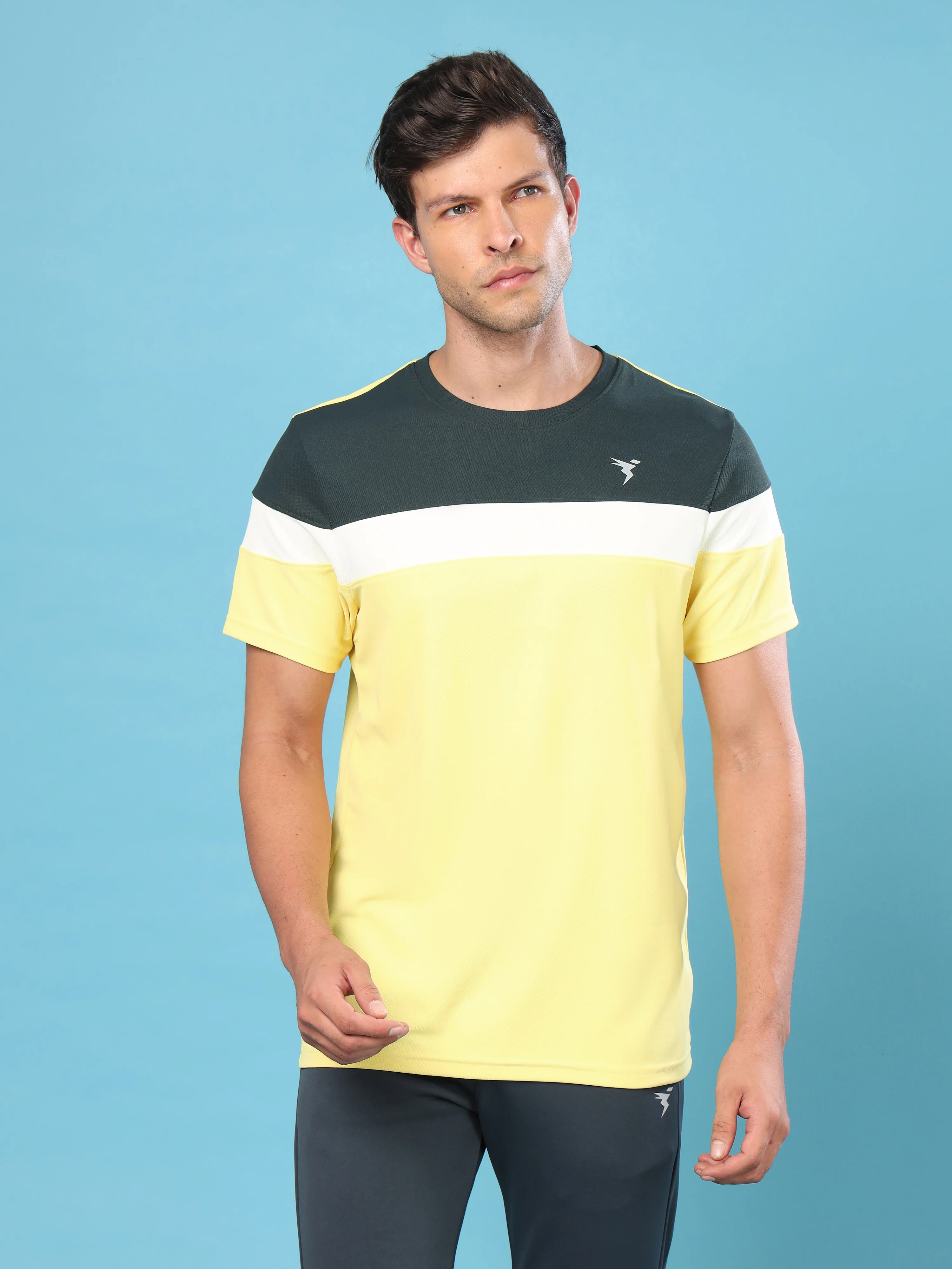 Men Colorblock Slim Fit Crew Neck T-shirt with MATPIQ - Image 3