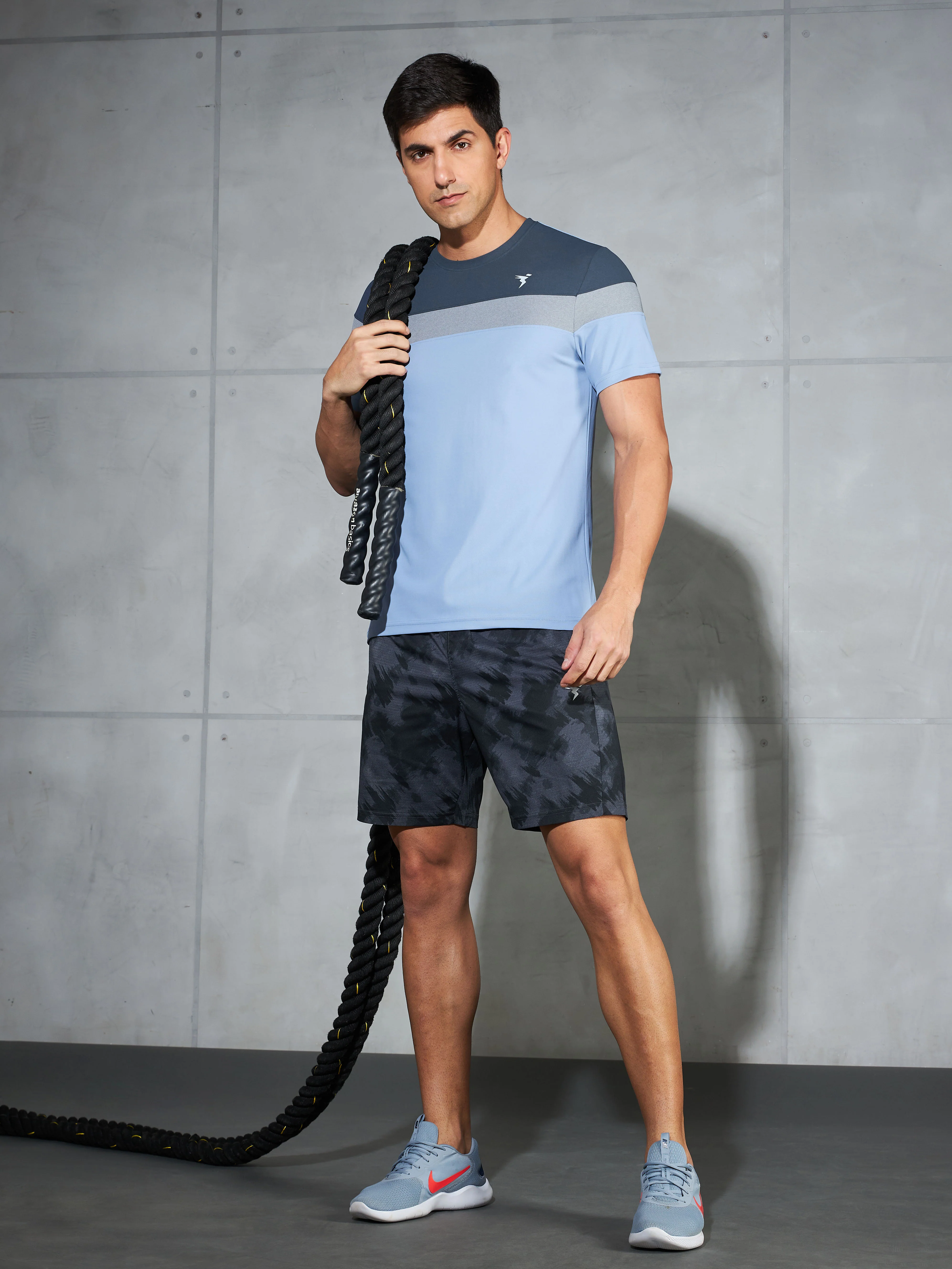 Men Colorblock Slim Fit Crew Neck T-shirt with MATPIQ - Image 5