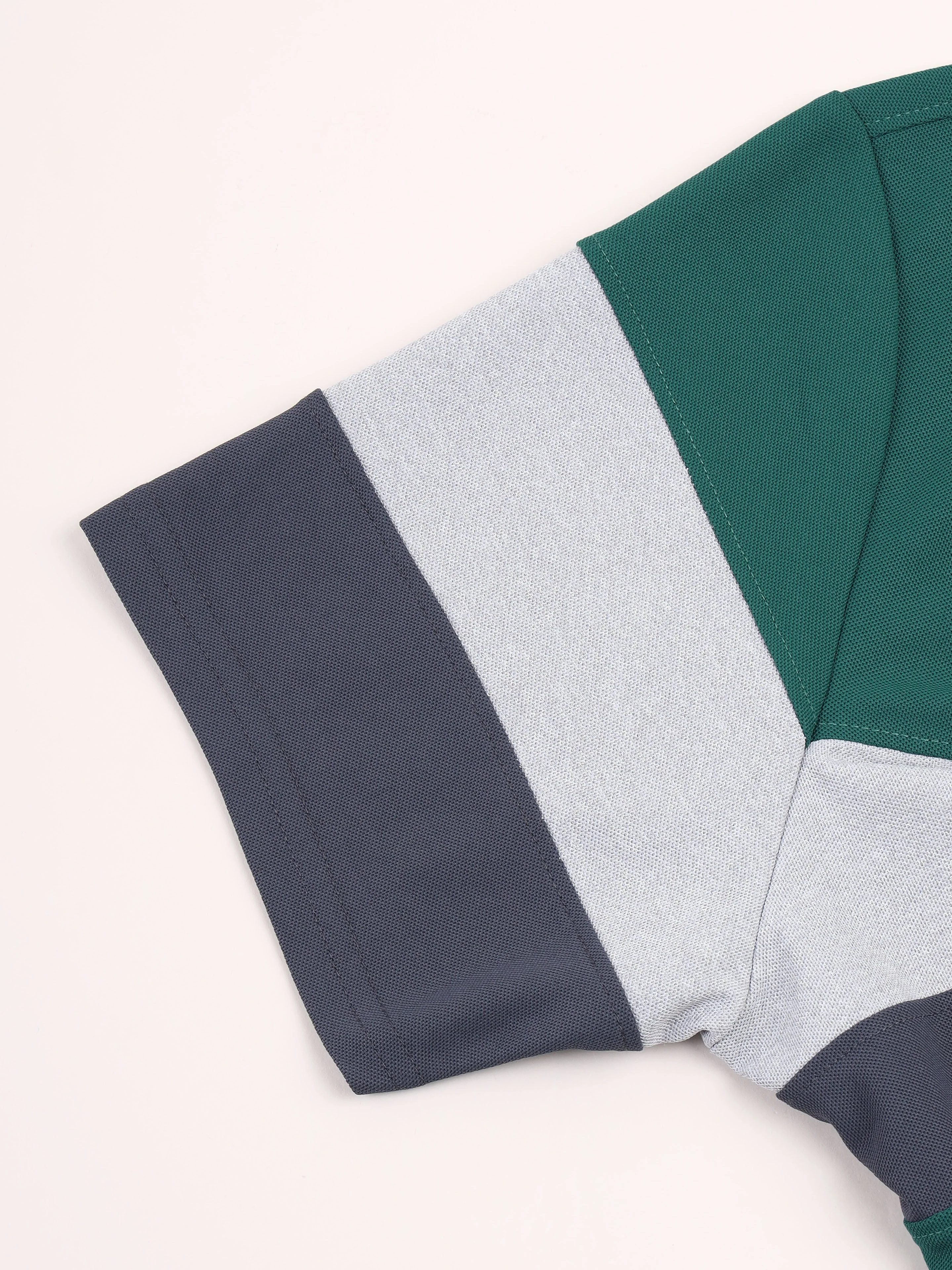 Men Colorblock Slim Fit Crew Neck T-shirt with MATPIQ - Image 10