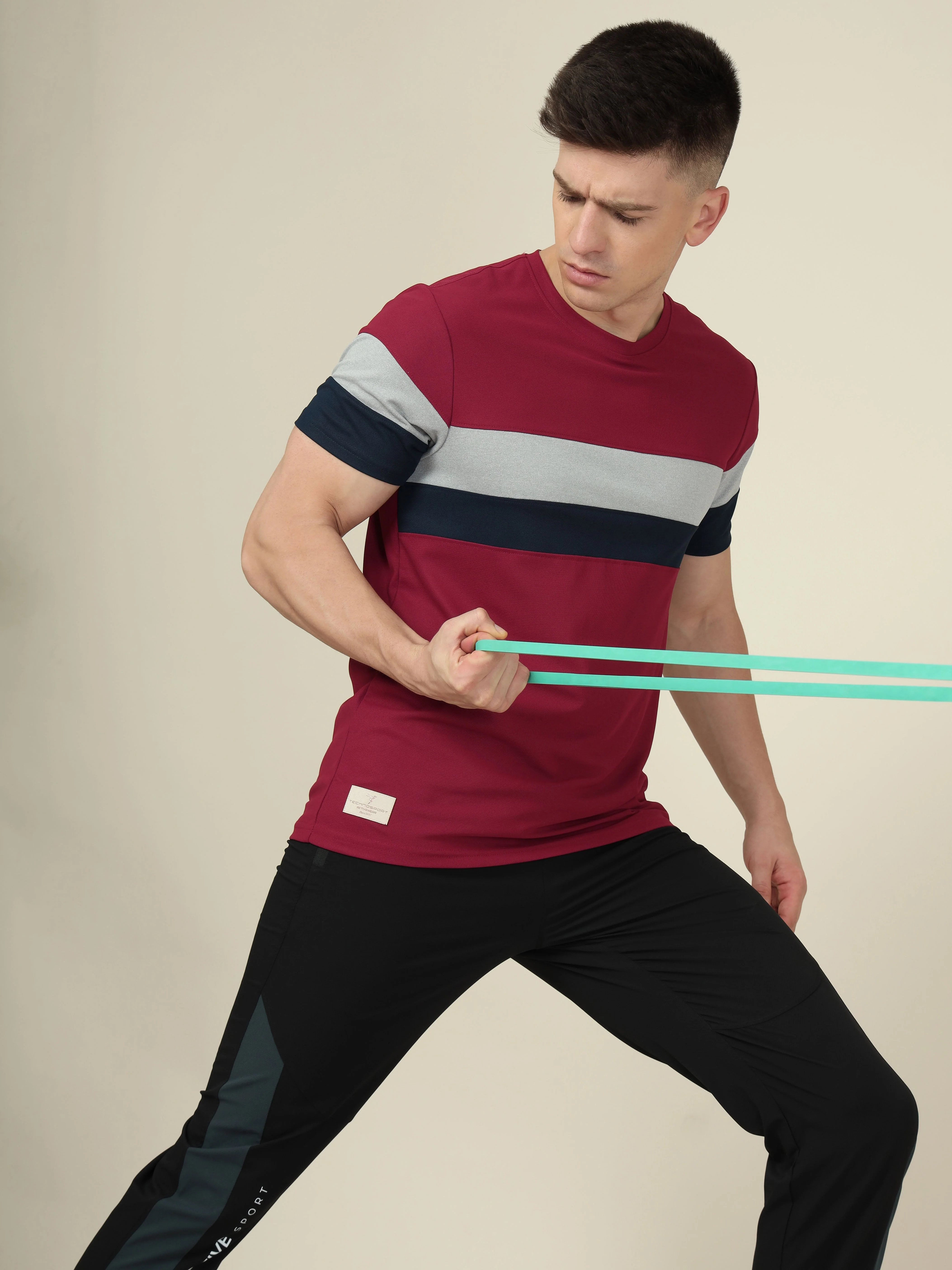 Men Colorblock Slim Fit Crew Neck T-shirt with MATPIQ - Image 2