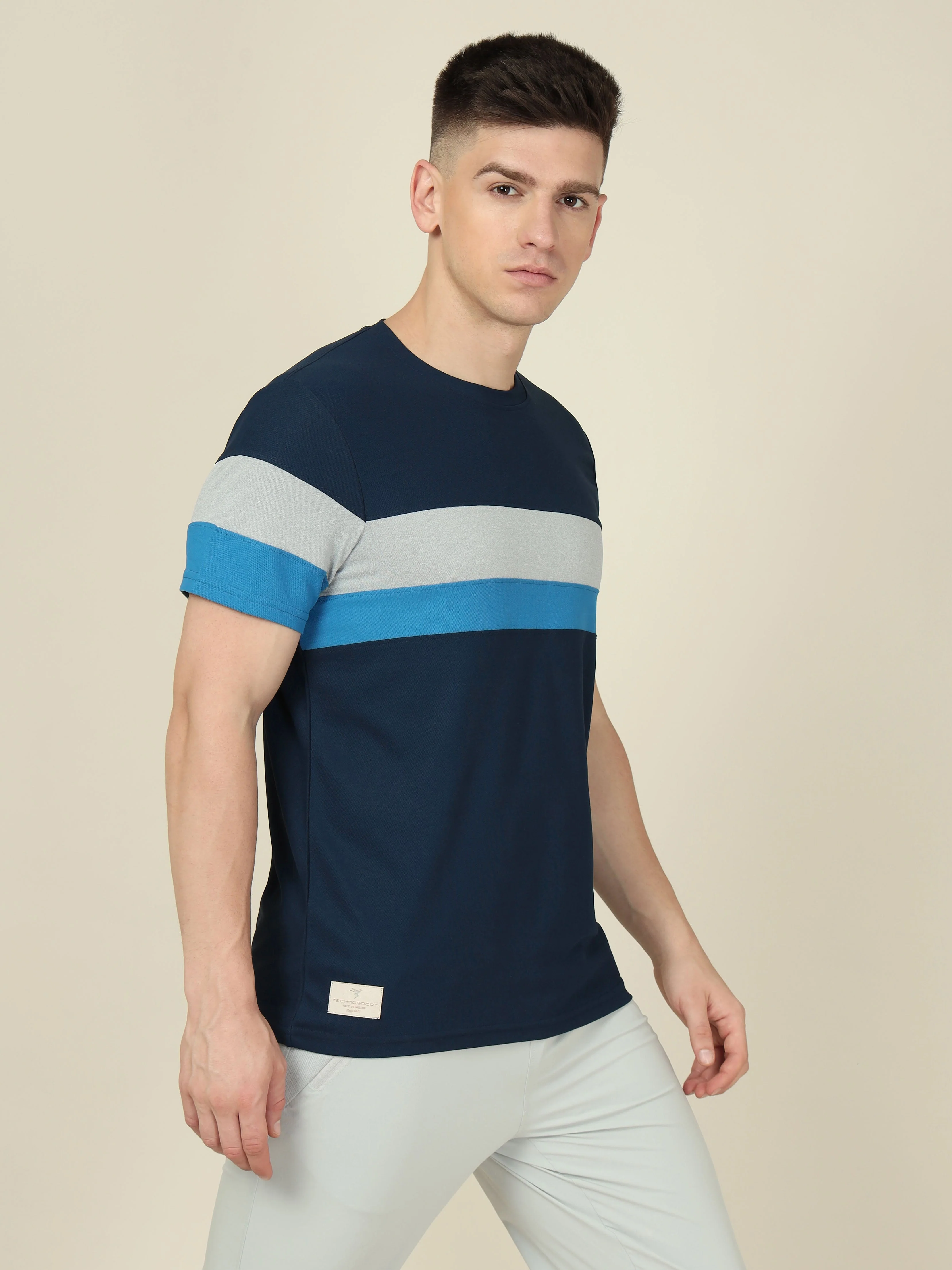 Men Colorblock Slim Fit Crew Neck T-shirt with MATPIQ - Image 4