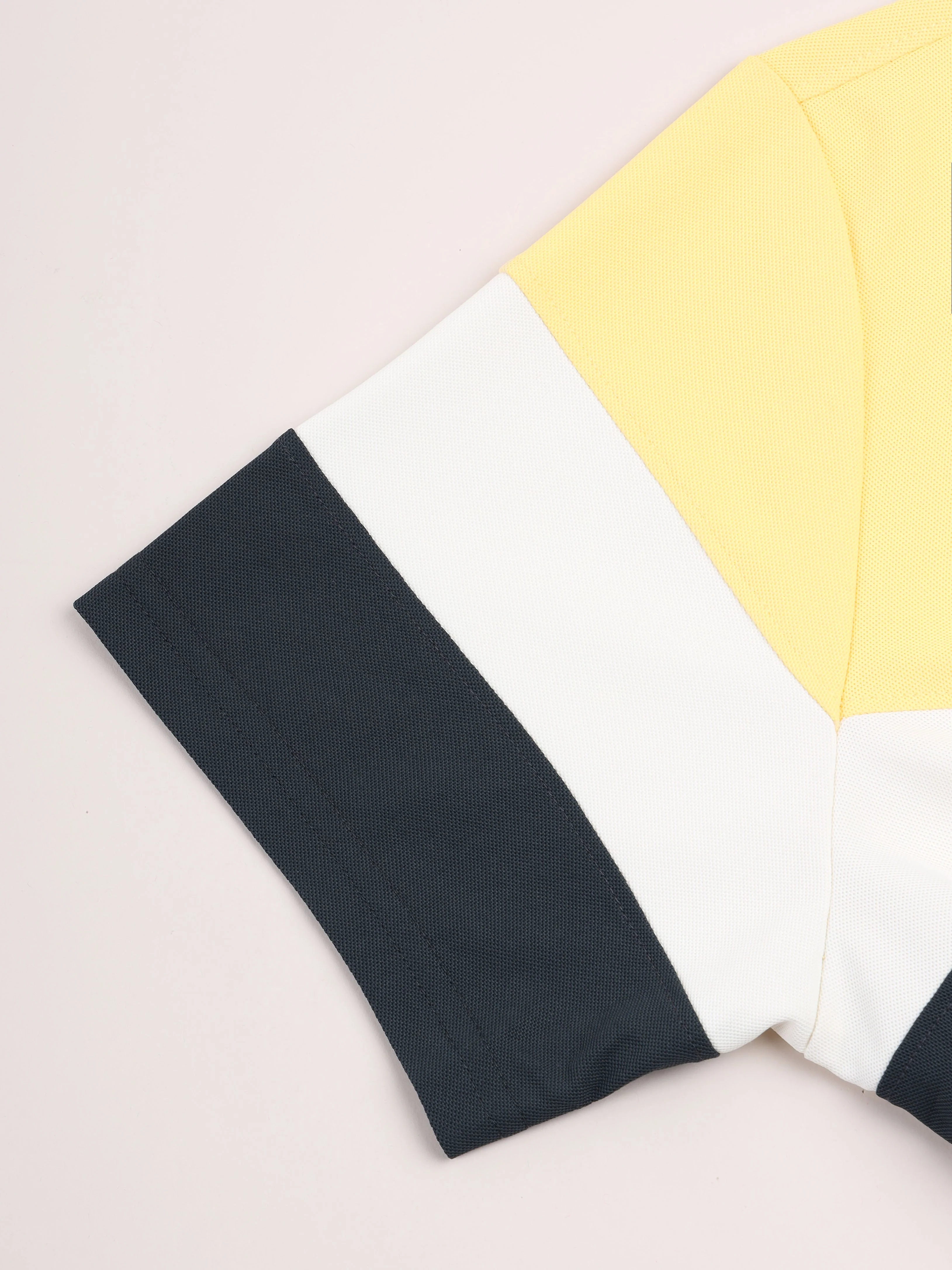 Men Colorblock Slim Fit Crew Neck T-shirt with MATPIQ - Image 10