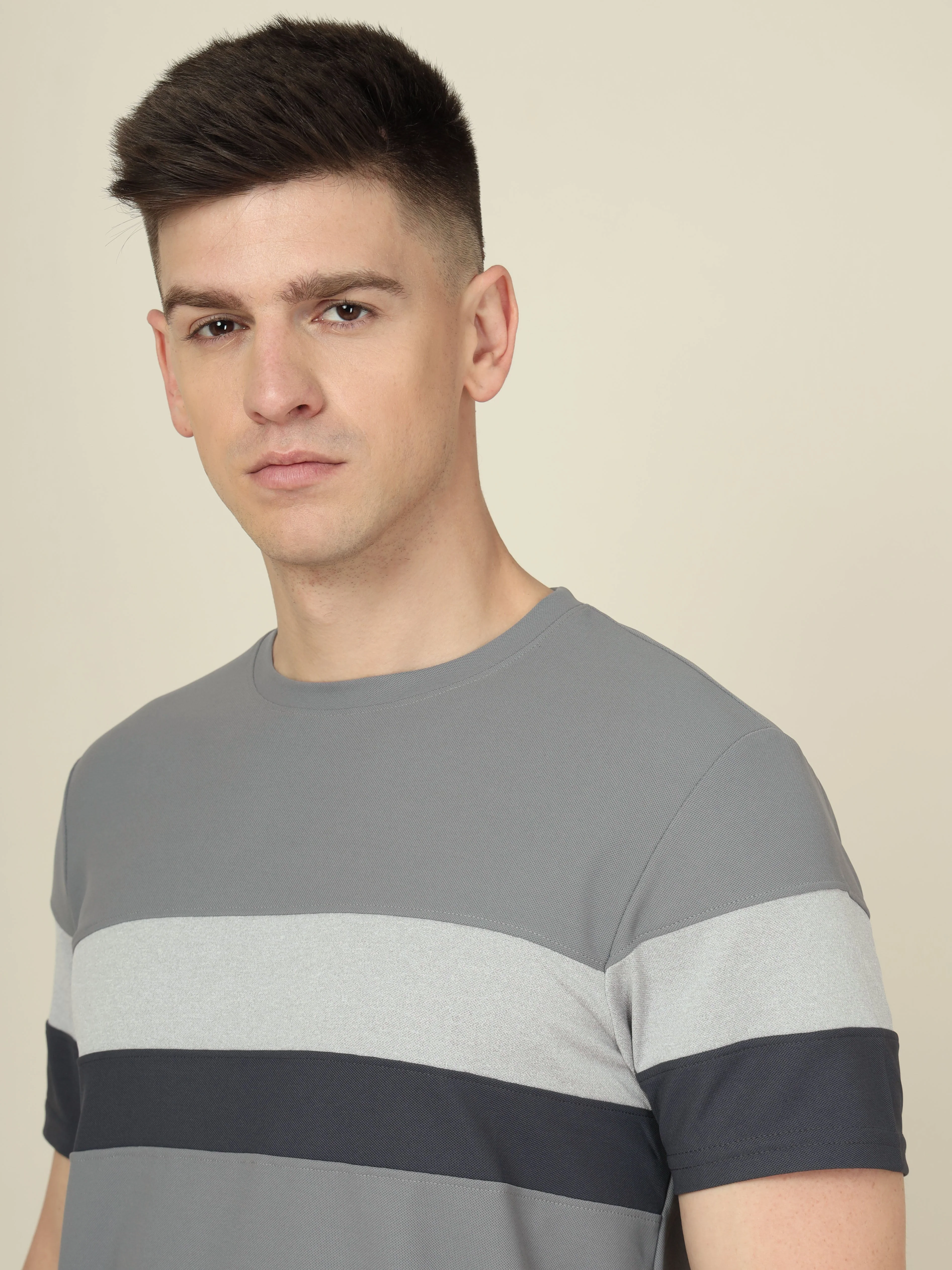 Men Colorblock Slim Fit Crew Neck T-shirt with MATPIQ - Image 6