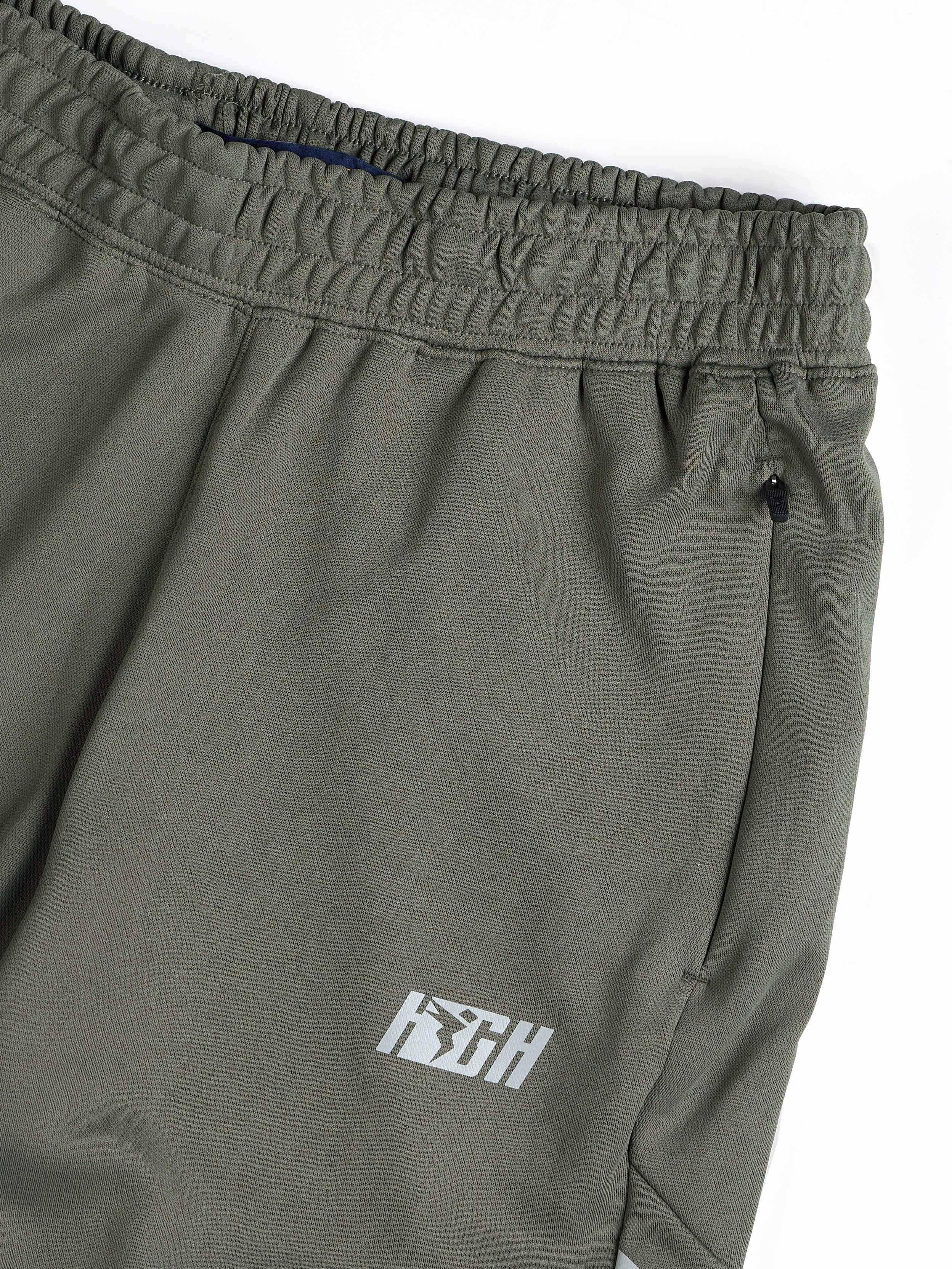 Men Colorblock Relax Fit Trackpants with ELASTO PLUS - Image 7