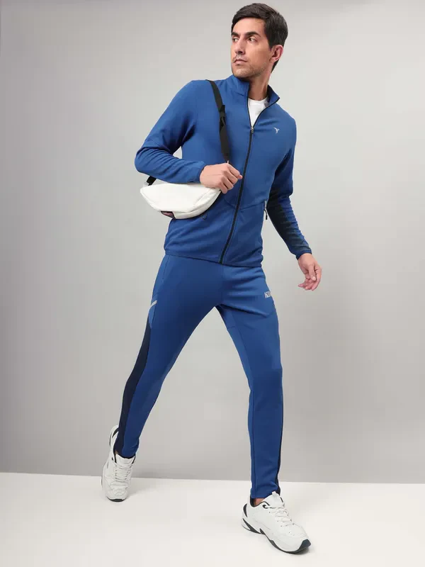 Men Colorblock Relax Fit Trackpants with ELASTO PLUS - Image 6