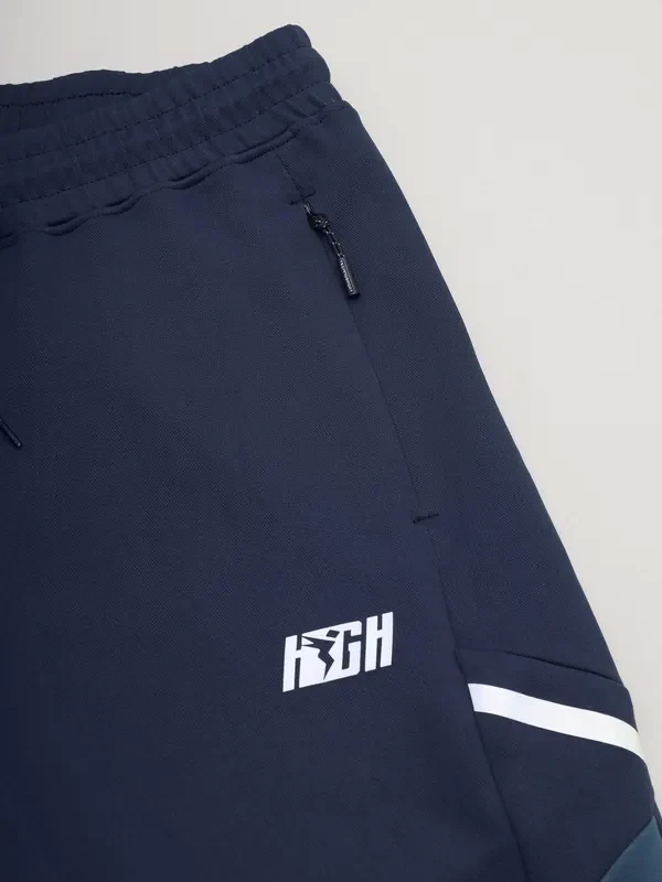 Men Colorblock Relax Fit Trackpants with ELASTO PLUS - Image 10