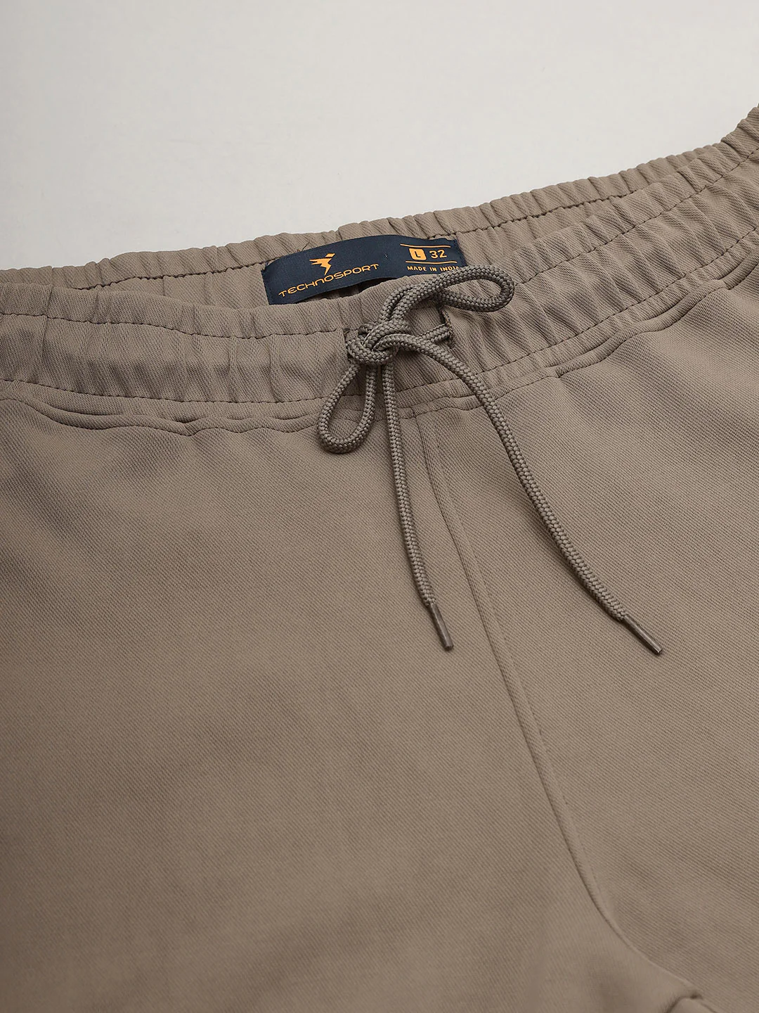 Men Colorblock Relax Fit Trackpants with ELASTO PLUS - Image 7