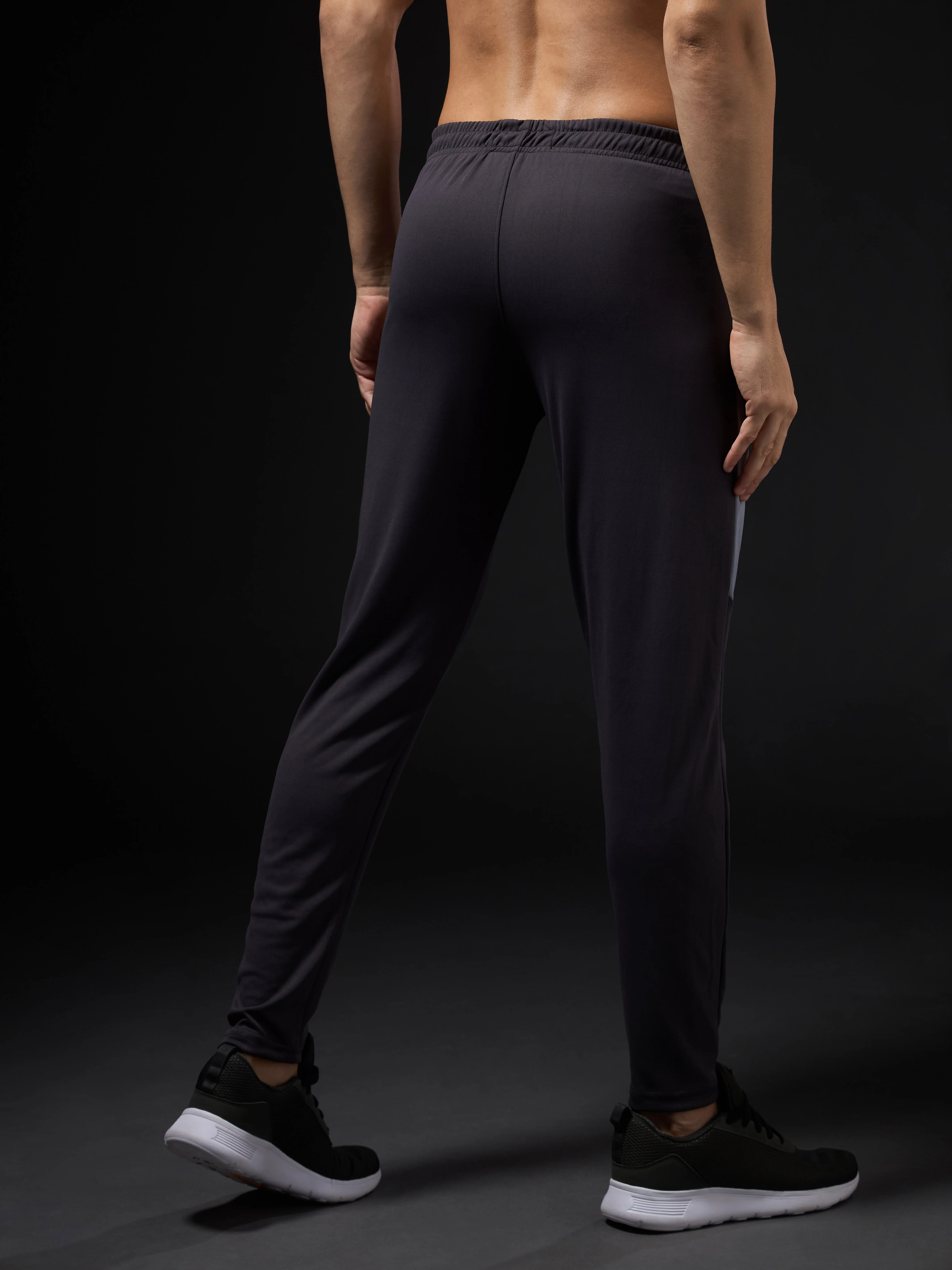 Men Solid Slim Fit Trackpants with TECHNO DRY - Image 4
