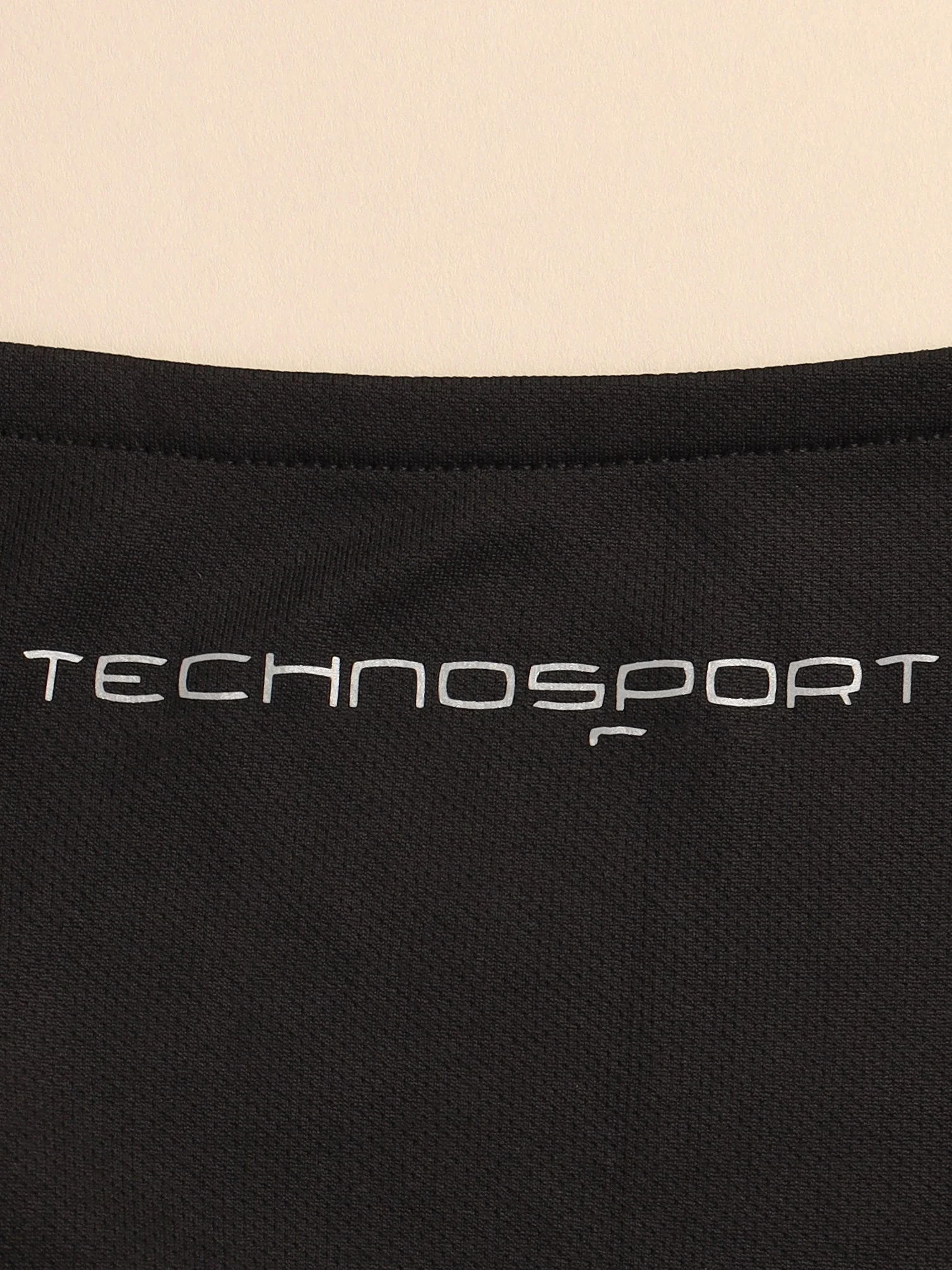 Men Melange Slim Fit Scoop Neck Innerwear Vest with TECHNO COOL+ - Image 10