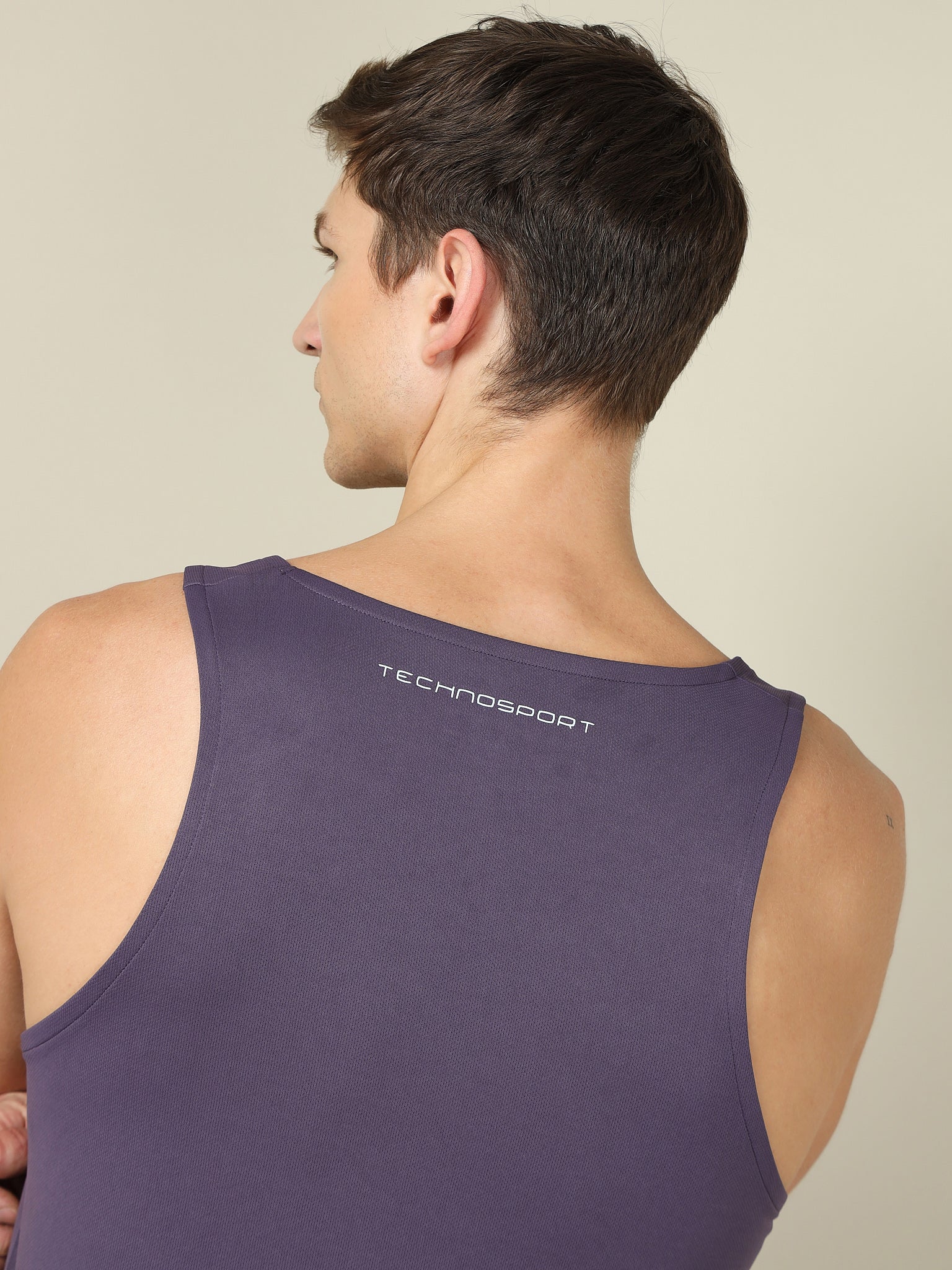 Men Melange Slim Fit Scoop Neck Innerwear Vest with TECHNO COOL+ - Image 8