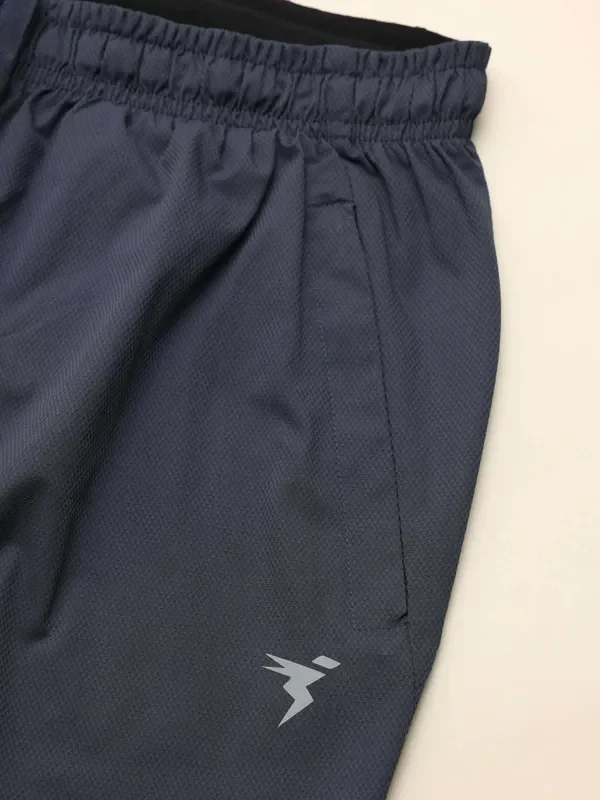 Men Solid Relax Fit Shorts with TECHNOLITE - Image 10