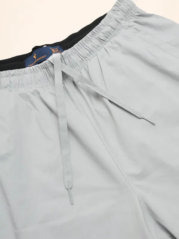 Men Solid Relax Fit Shorts with TECHNOLITE - Image 7