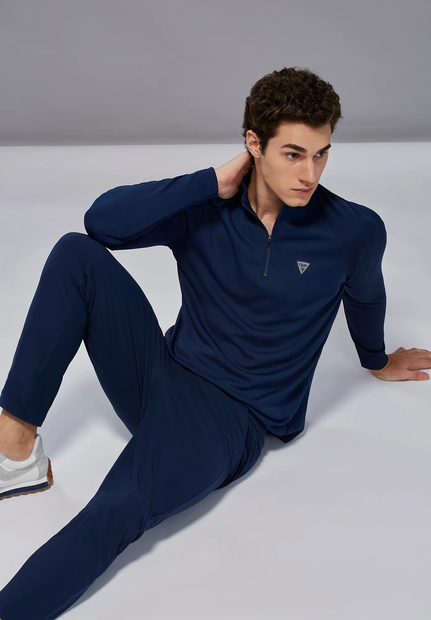 Men Solid Slim Fit Mock Neck Sports Sweatshirt with ELASTO PLUS - Image 2