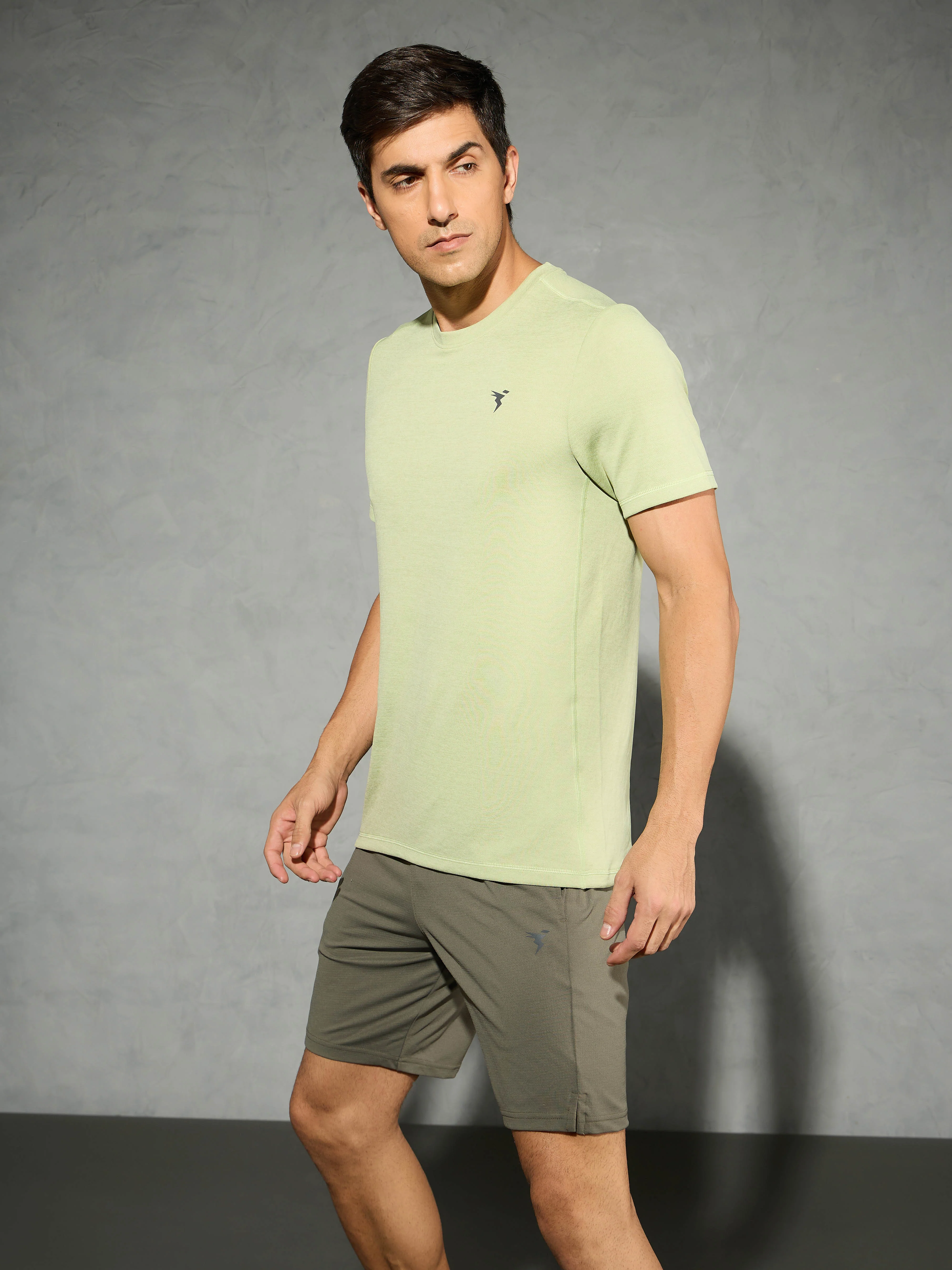 Men Solid Slim Fit Crew Neck T-shirt with DOUBLE COOL - Image 4