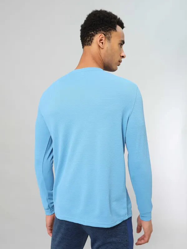 Men Self Design Slim Fit Henley Neck T-shirt with MATPIQ - Image 3