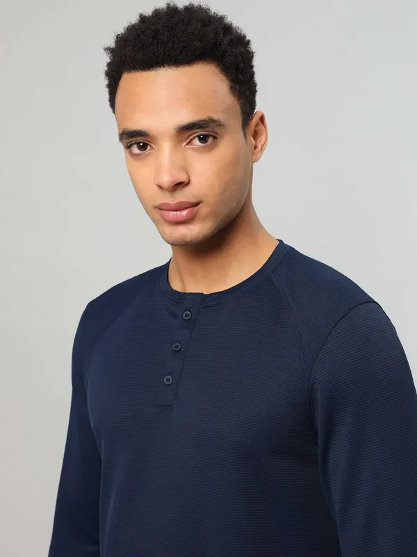 Men Self Design Slim Fit Henley Neck T-shirt with MATPIQ - Image 5