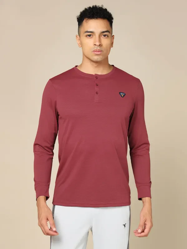 Men Self Design Slim Fit Henley Neck T-shirt with MATPIQ - Image 2