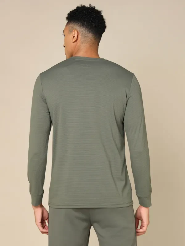 Men Self Design Slim Fit Henley Neck T-shirt with MATPIQ - Image 3