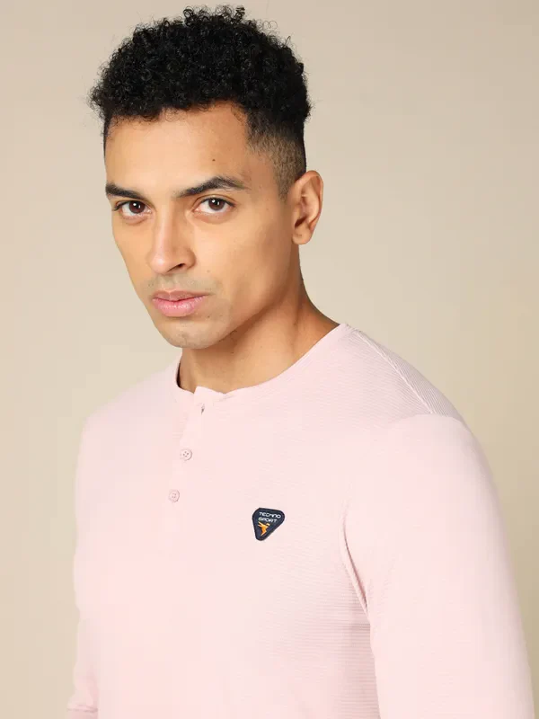Men Self Design Slim Fit Henley Neck T-shirt with MATPIQ - Image 6