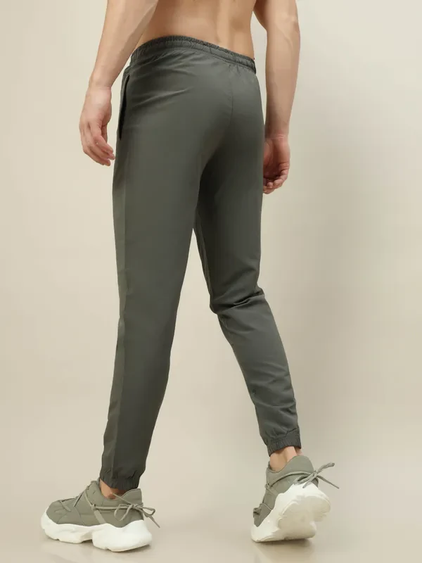 Men Solid Relax Fit Joggers with TECHNOLITE - Image 3