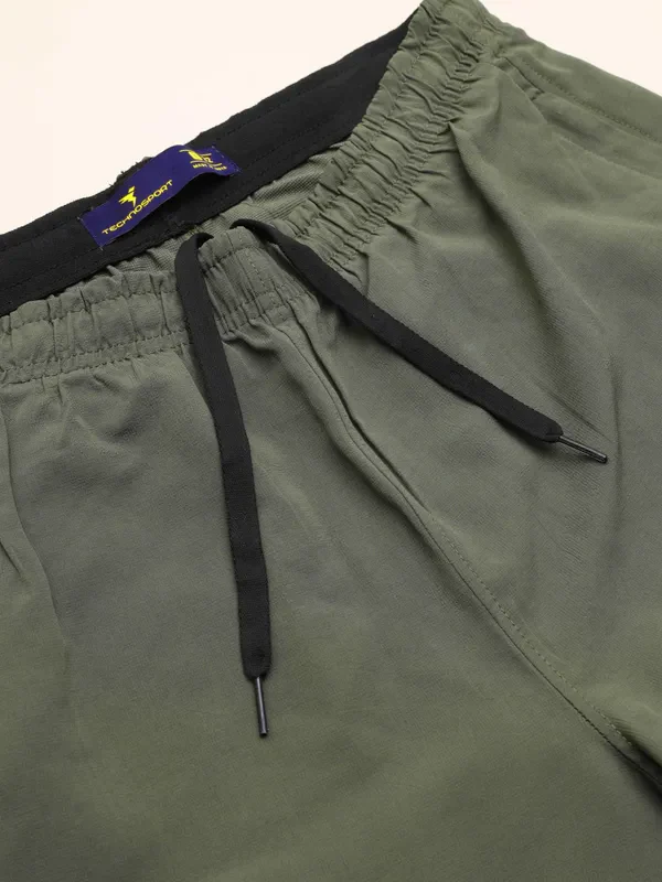 Men Solid Relax Fit Joggers with TECHNOLITE - Image 7