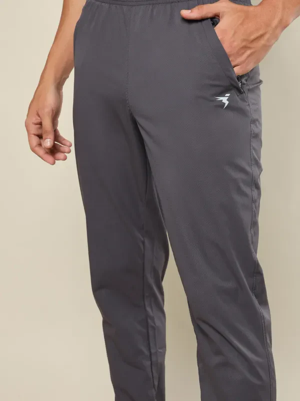 Men Solid Relax Fit Joggers with TECHNOLITE - Image 7